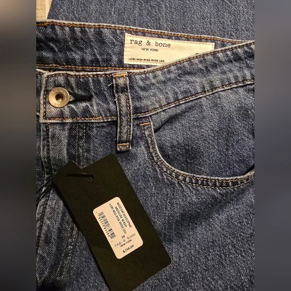 RAG & BONE - Lori Mid Rise Wide Leg Jeans - Picture 4 of 4